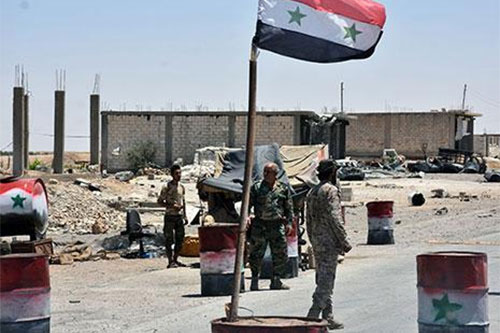 Terroristas entregan sus armas al ejército sirio en Bousra al Sham